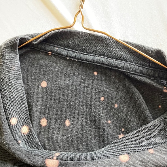 The Goonies Large Custom Skull Graphic Tee T-Shirt - Picture 3 of 3